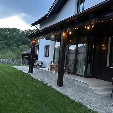 Pensiunea Eden Pensiune agroturistice Barasti